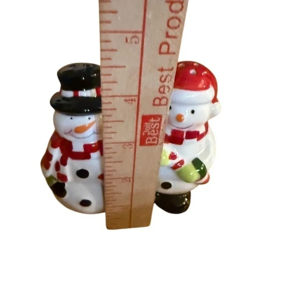 Smart Living Snowman Salt & Pepper Shakers Set 2pc‎ Christmas Holiday